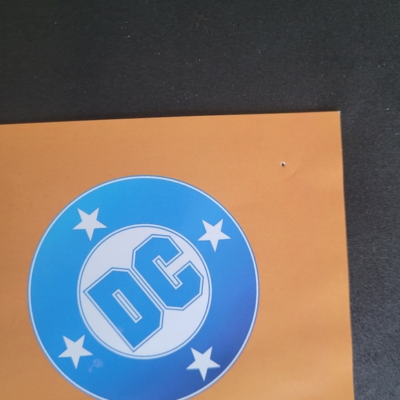 Absolute Batman Poster - Picture 3 of 5